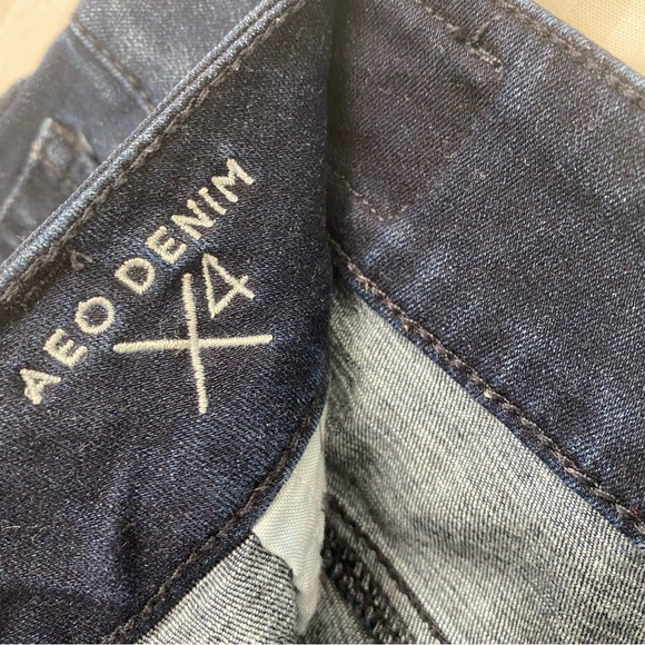 🎉AMERICAN EAGLE OUTFITTERS 🦅 AEO 360 Super Super Stretch Artist Crop jeans - Picture 5 of 5